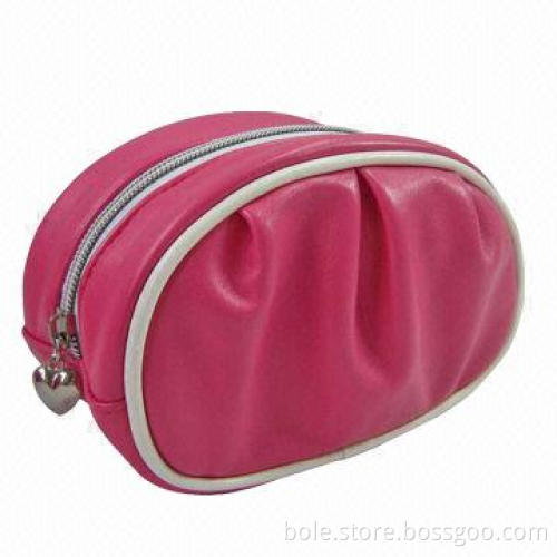 New Design PVC Cosmetic and Beauty Bag, Sliver Nylon Zipper and Suitable for Promotional Purposes